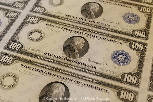 Benjamin Franklin Portrait On One Hundred Dollar Year 1914