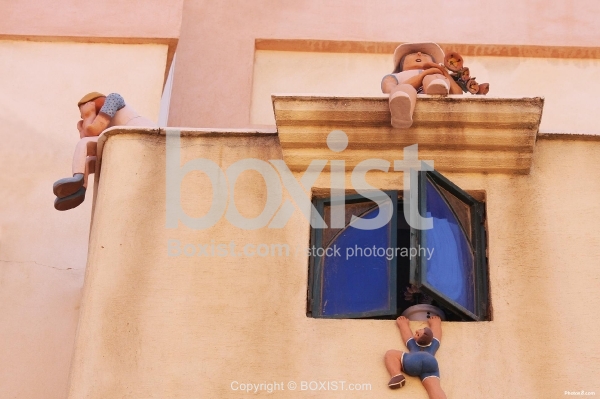 Window of Sculptures Art