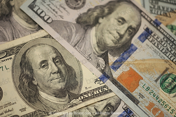 Benjamin Franklin Portrait On The Hundred Dollar Bill