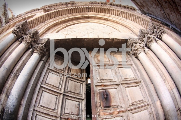 Old Church Gate