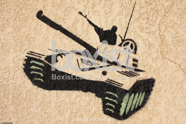 Love Tank Black Graffiti