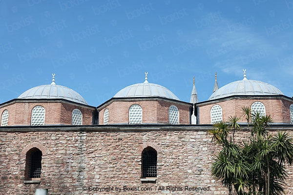 Domed Roof Treasury Weapons At Topkapi Palace