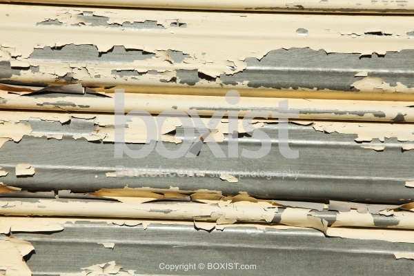 Corrugated Steel With Peeled Paint